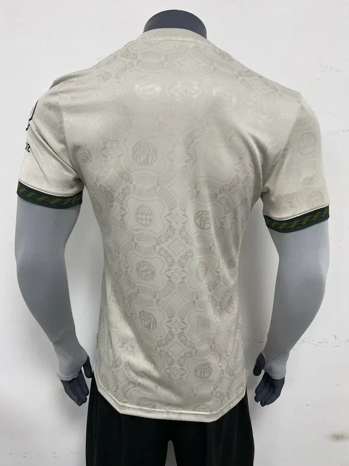 Bayern Munich Oktoberfest Player Jersey 2025/26